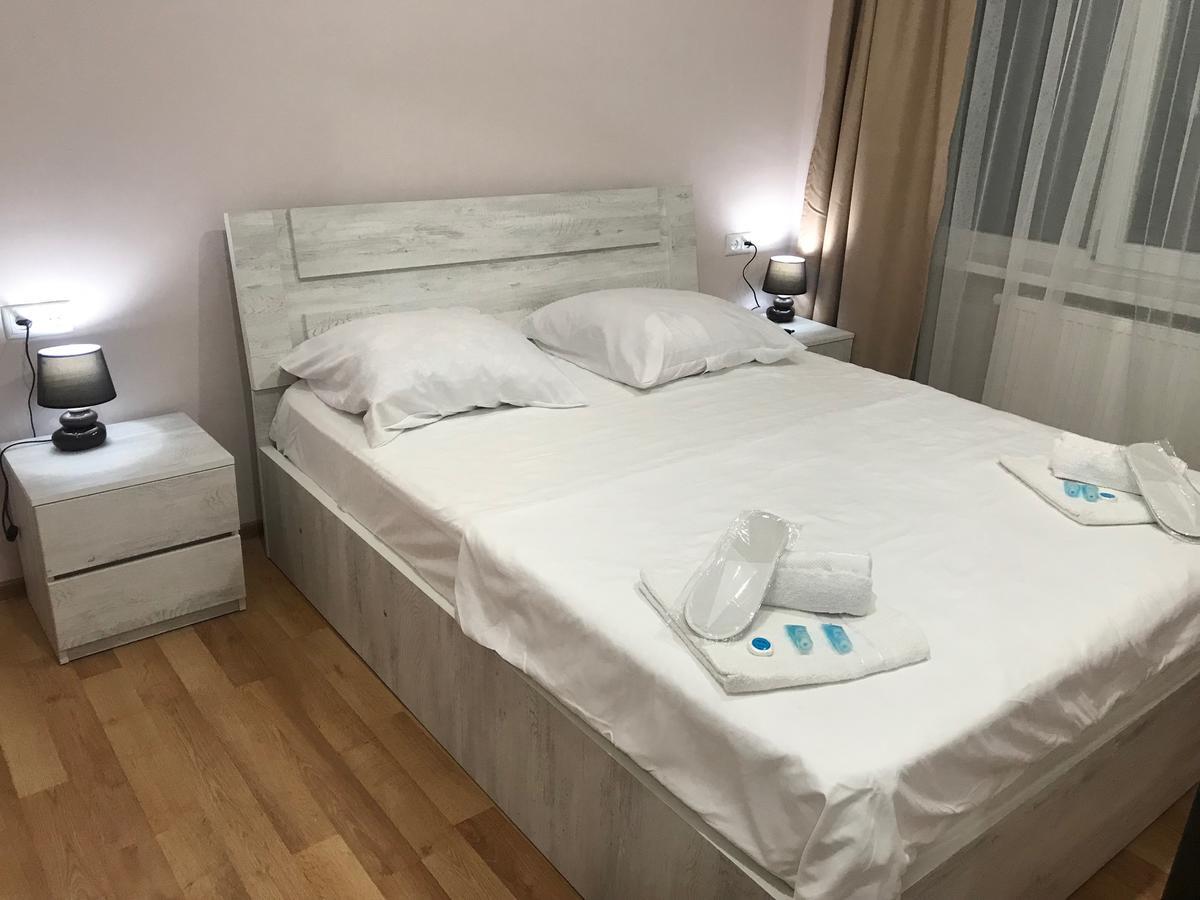 Hotel Caucasus Tbilisi Buitenkant foto
